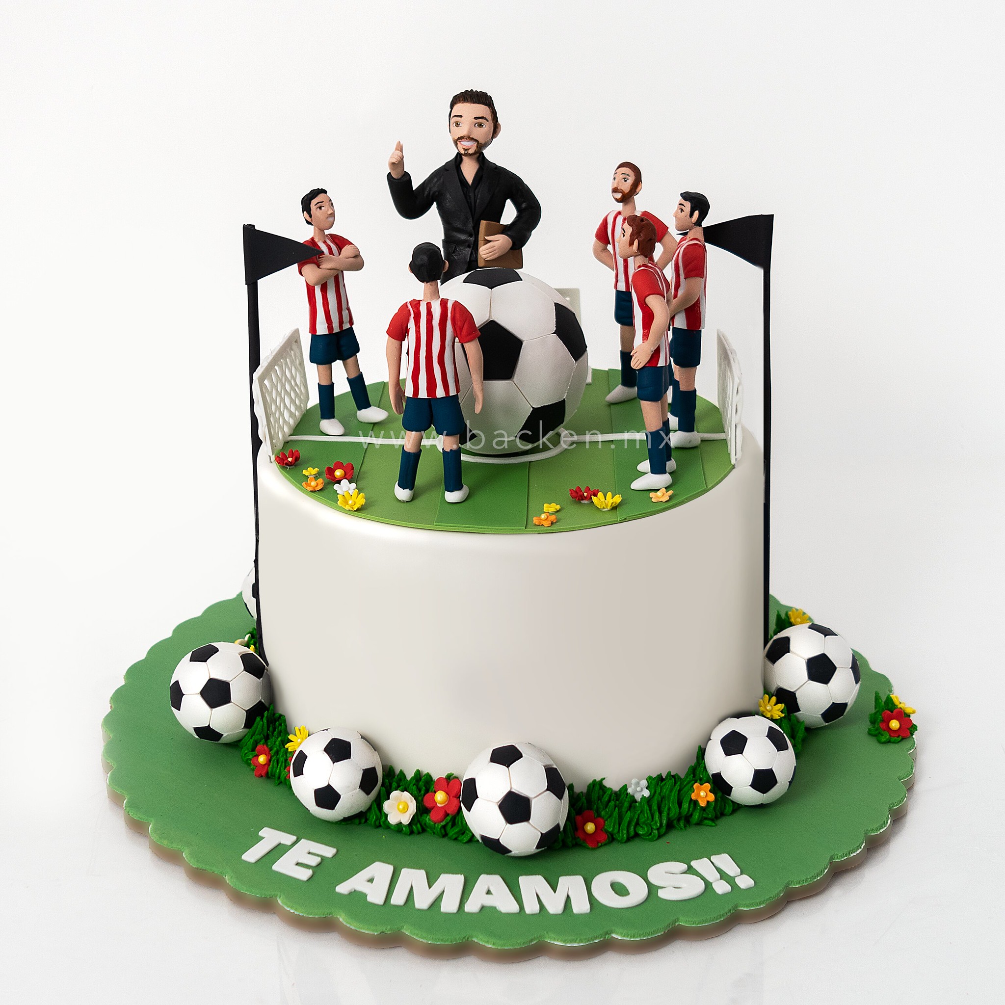 Celebra con Pasteles de Futbol en Guadalajara