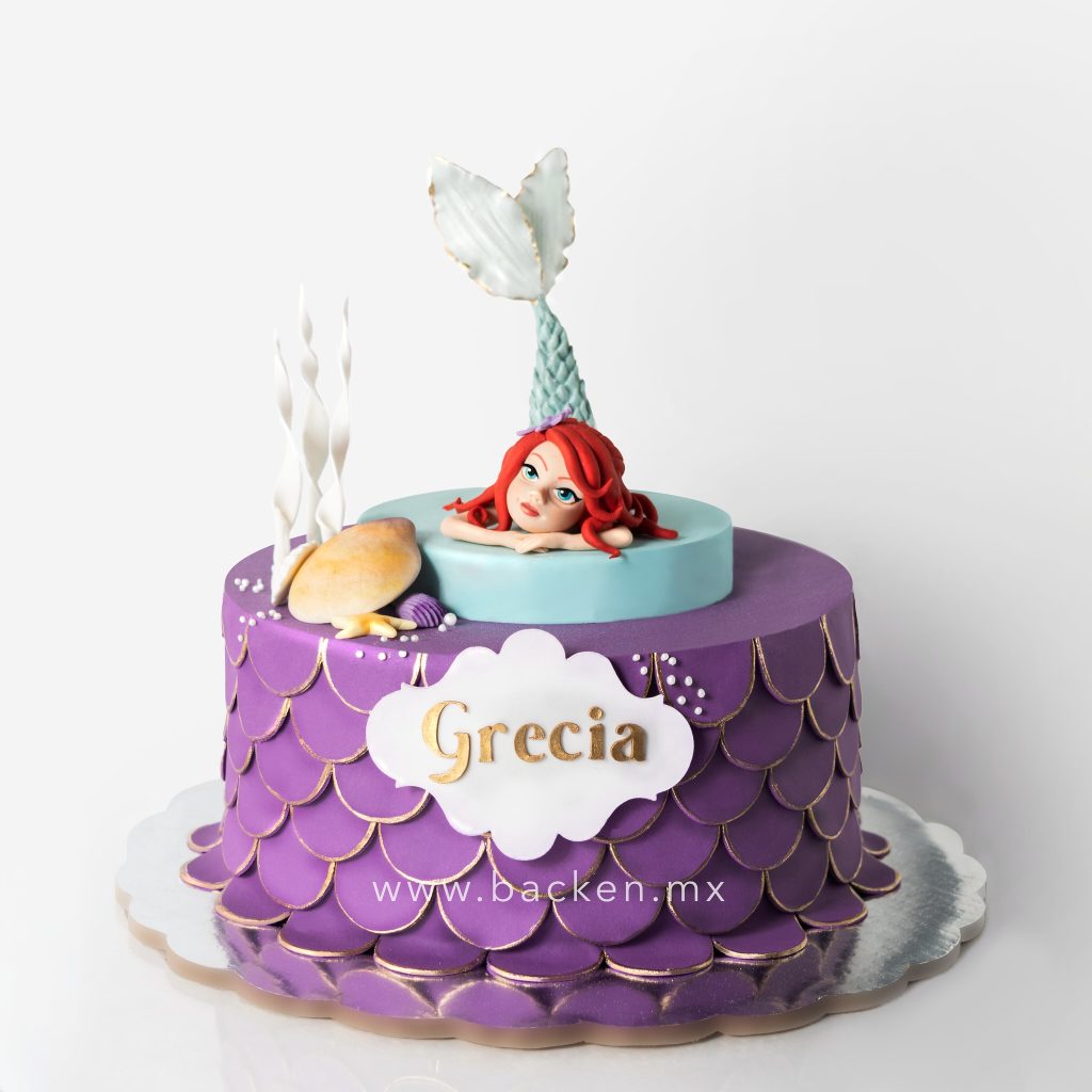Celebra con un Pastel de la Sirenita a Domicilio.